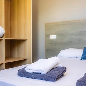 https://mallorca-rooms-can-pastilla.balearic-islands.net